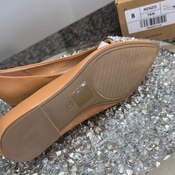 Journey  Tan Pointed-Toe Flats with Crystal Embellishment NEW 8 - Picture 10 of 10